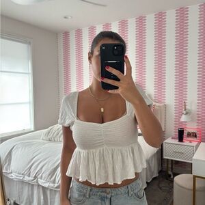 Elegant White Puff Sleeve Top